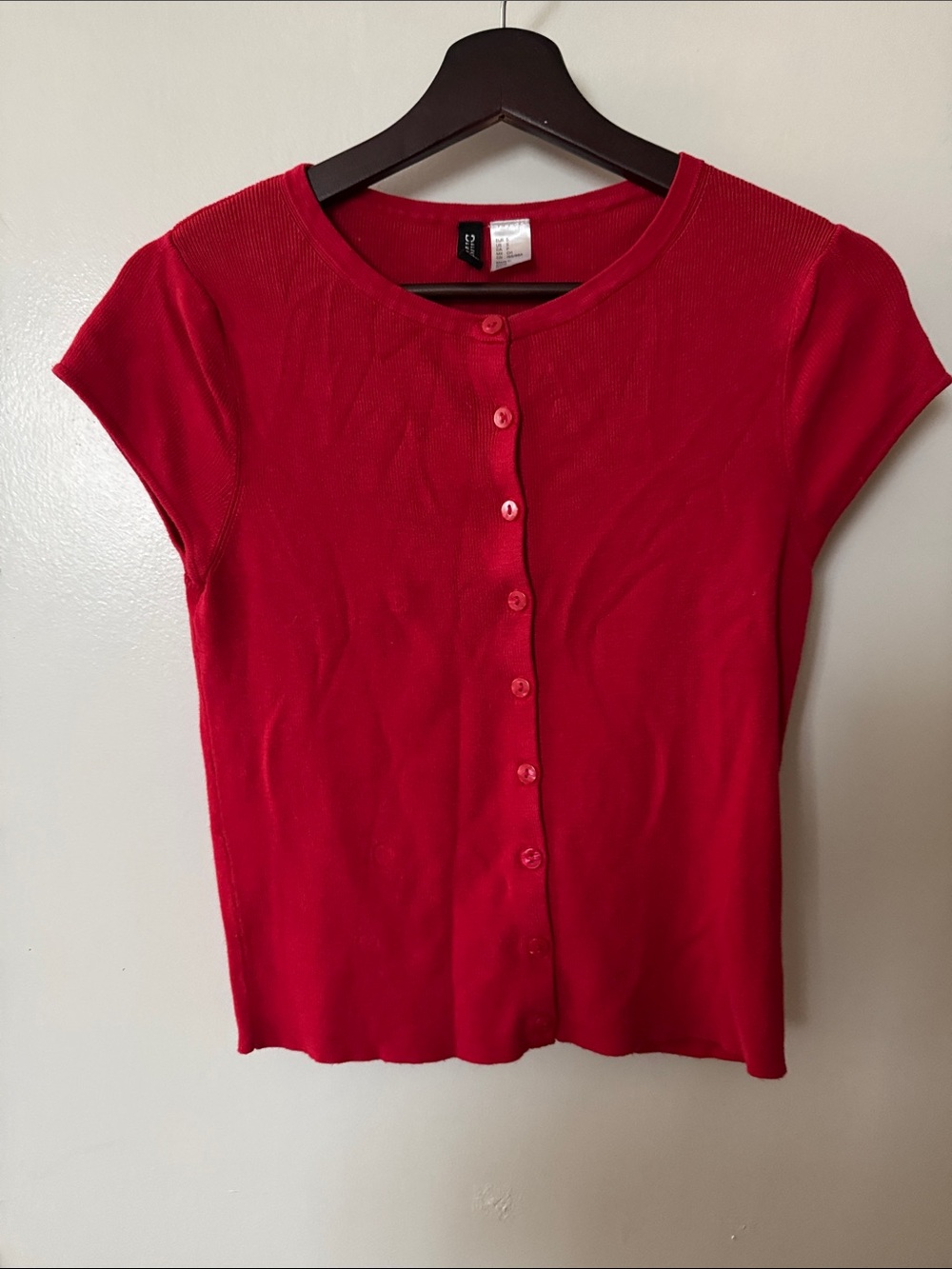 H&M Red Short-Sleeve Button Down Top